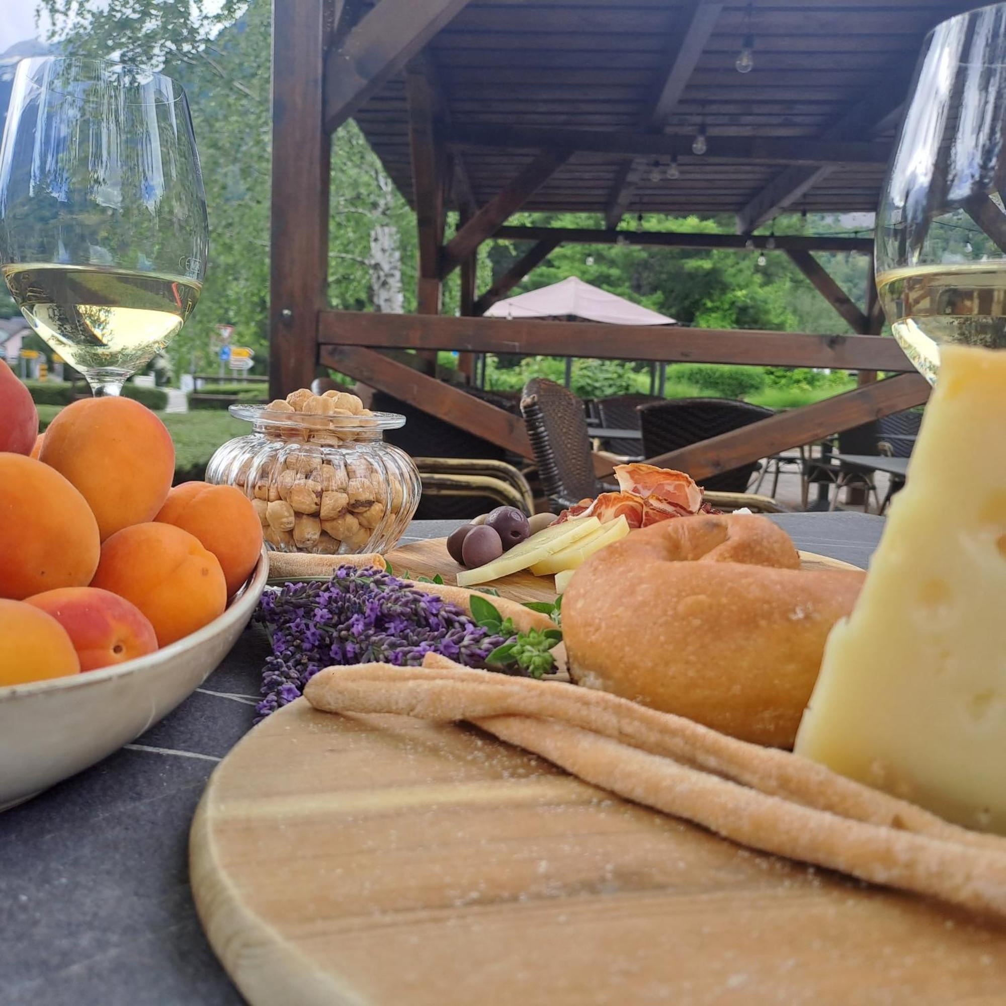Hotel Mangart Bovec Exteriér fotografie